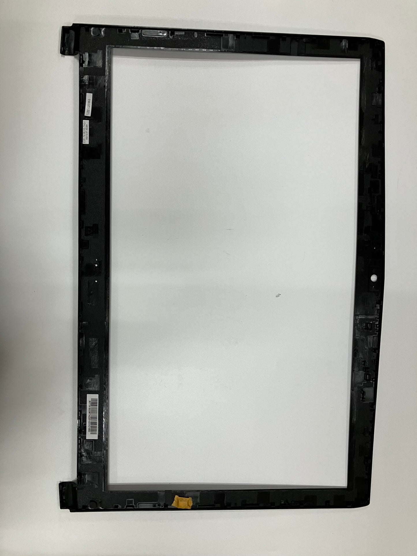 MSI LCD BEZEL (307-791B236-TA2)