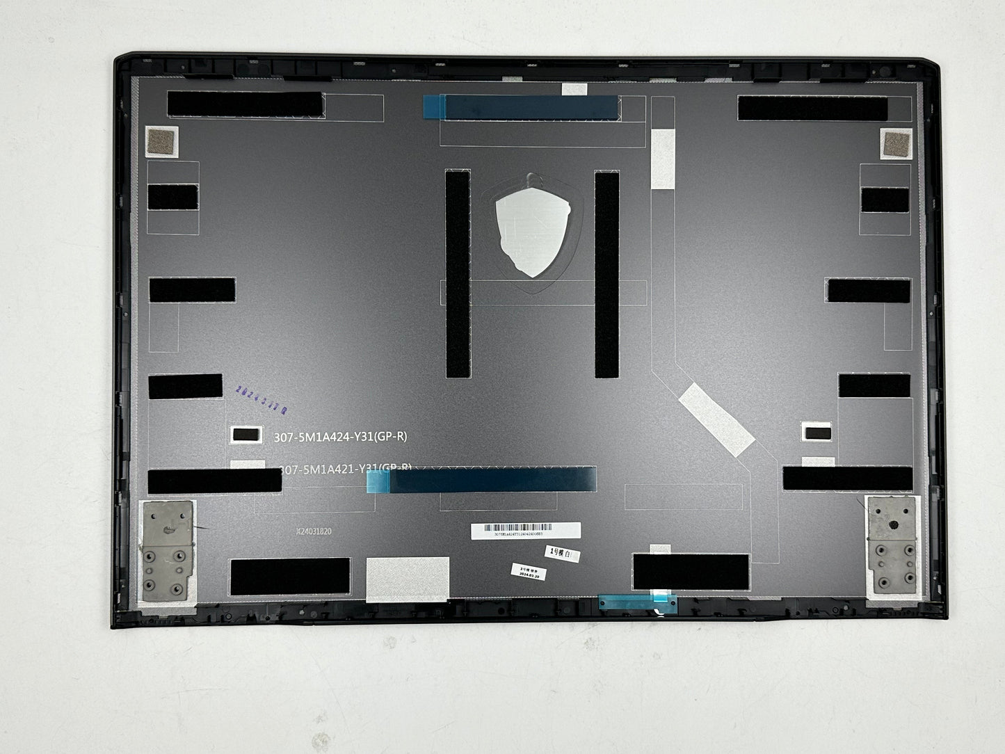 MSI LCD COVER (307-5M1A424-Y31)